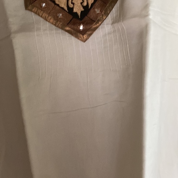 Off white A-line below knee length kurti from Prapti,Kolkata - Picture 6 of 8